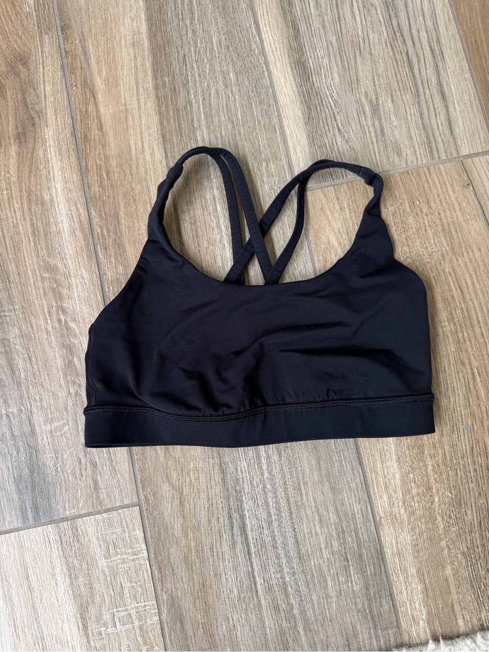 Lululemon Women's Black Criss Cross  Sports Bralette | Size 6